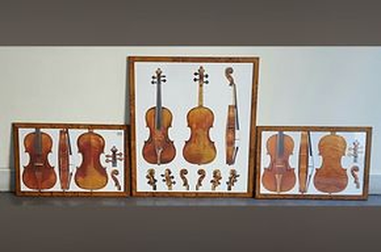 Inramade violiner i olika format